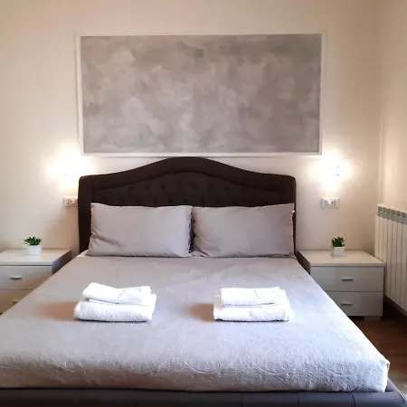 Aurora 5 Terre Pensionat 3*
